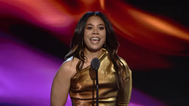 Regina Hall's Net Worth, Age, Height, Weight, Career, And Full Bio