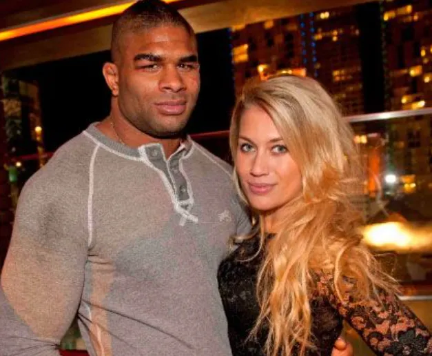 Francis Ngannou Wife, Age, Height, Weight, Net Worth, Career, And More