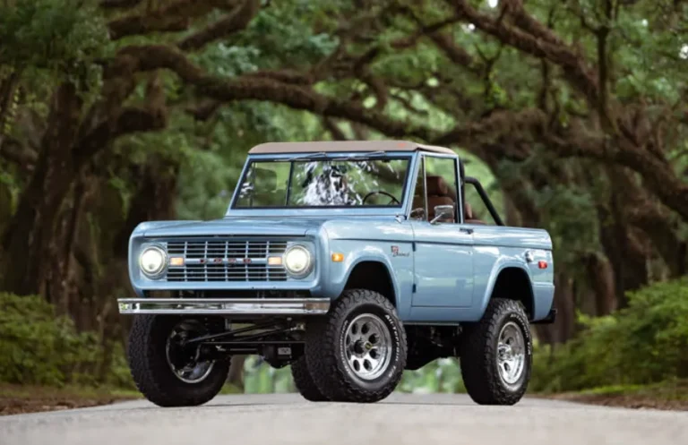 From Classic Car Dreams to Driveway Reality A Seamless Journey from Restoration to Delivery 