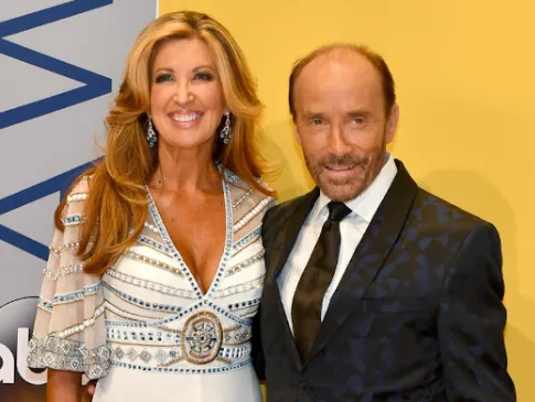 Lee Greenwood Age, Net Worth, Height, Weight, Career And Full Bio