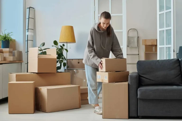 How to Stay Organised During a House Move Today