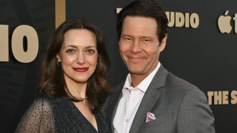 Ike Barinholtz Wife, Age, Height, Weight, Net Worth, Career, And Full Bio
